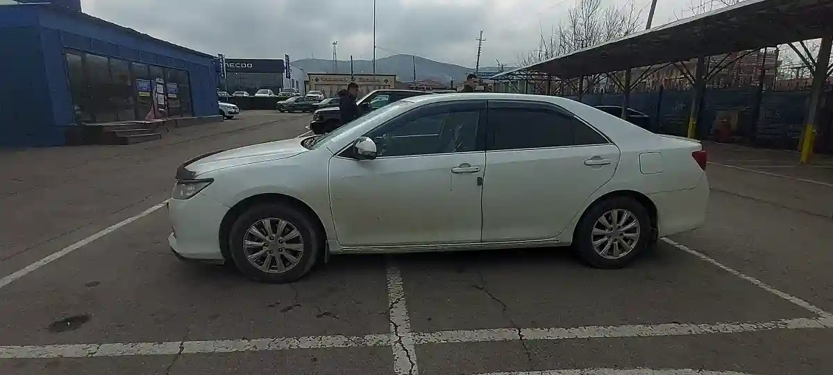 Toyota Camry 2014 года за 9 000 000 тг. в Алматы