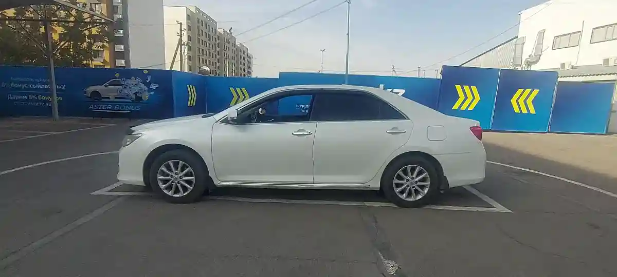 Toyota Camry 2014 года за 9 500 000 тг. в Алматы