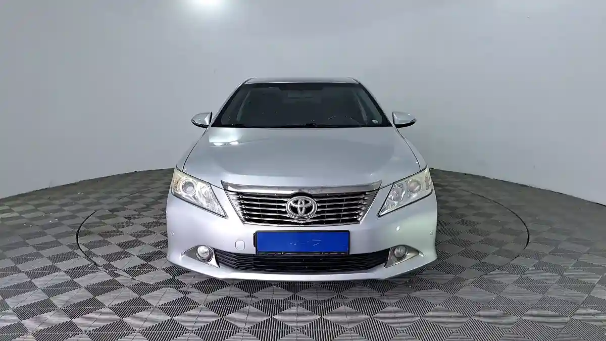 Toyota Camry 2013 года за 8 490 000 тг. в Павлодар