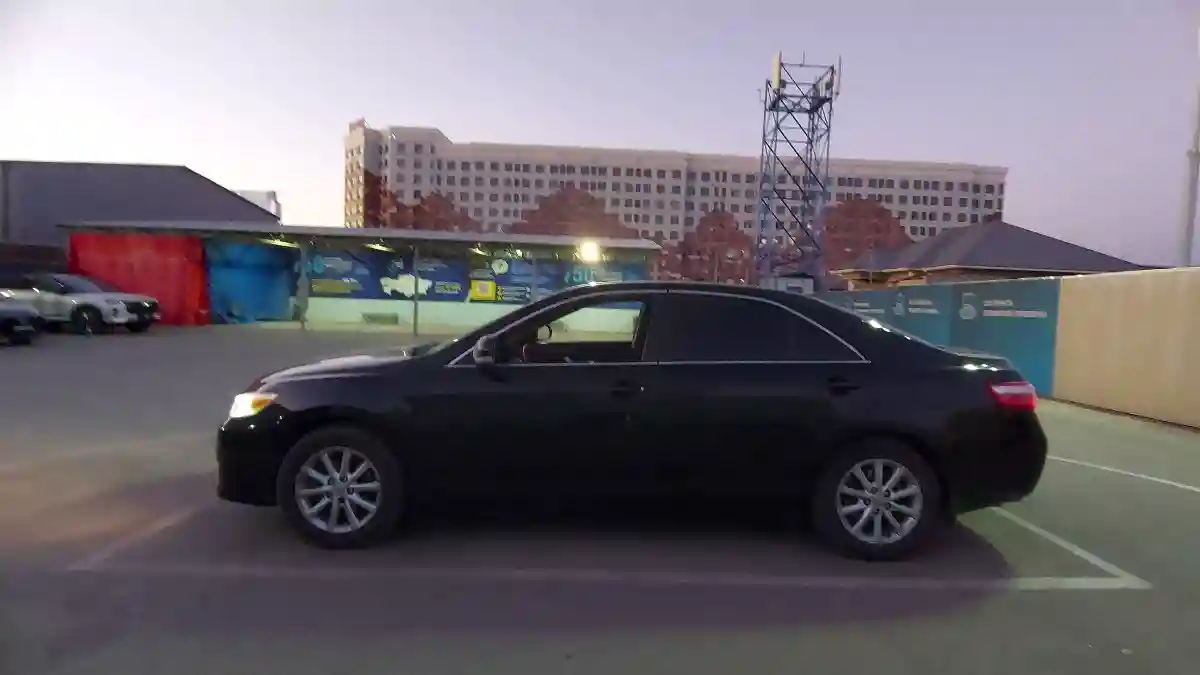 Toyota Camry 2011 года за 8 300 000 тг. в Шымкент
