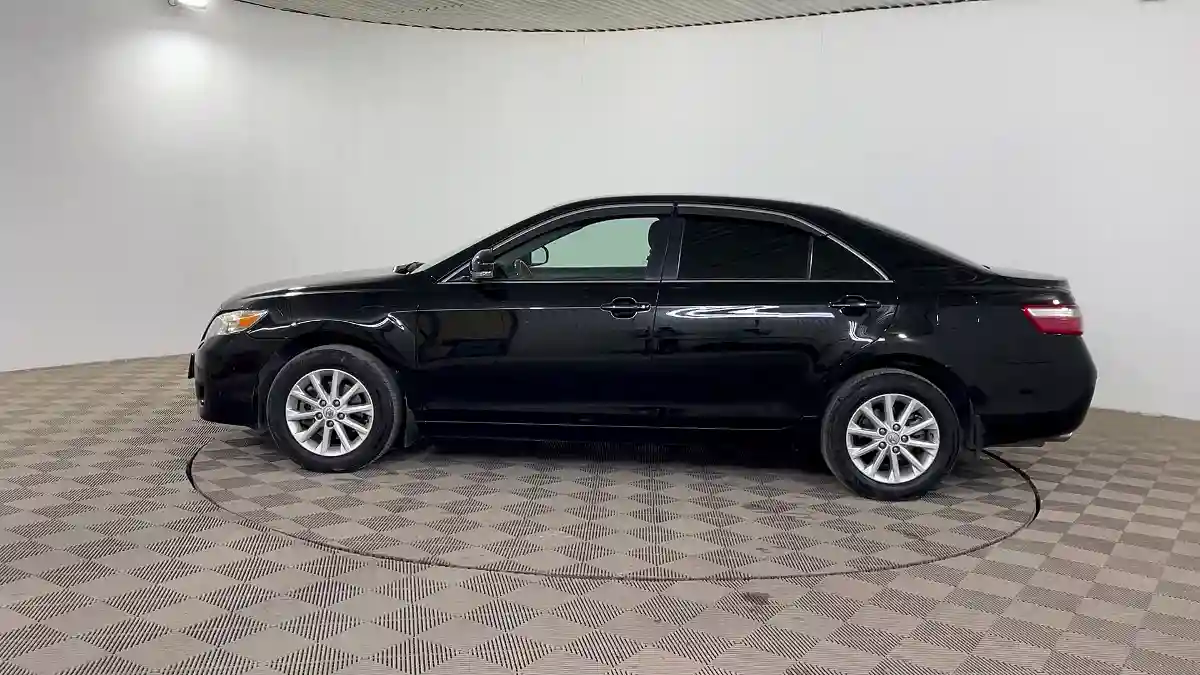 Toyota Camry 2011 года за 7 190 000 тг. в Шымкент