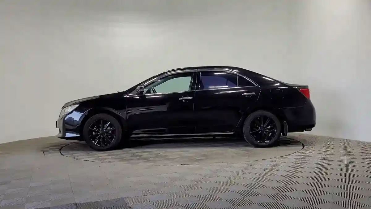 Toyota Camry 2013 года за 11 000 000 тг. в Алматы