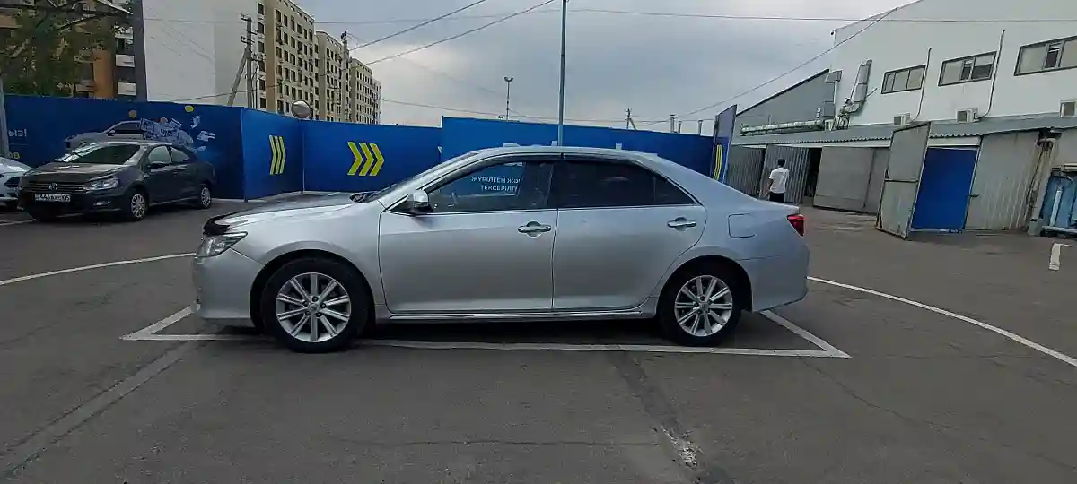 Toyota Camry 2011 года за 9 000 000 тг. в Алматы