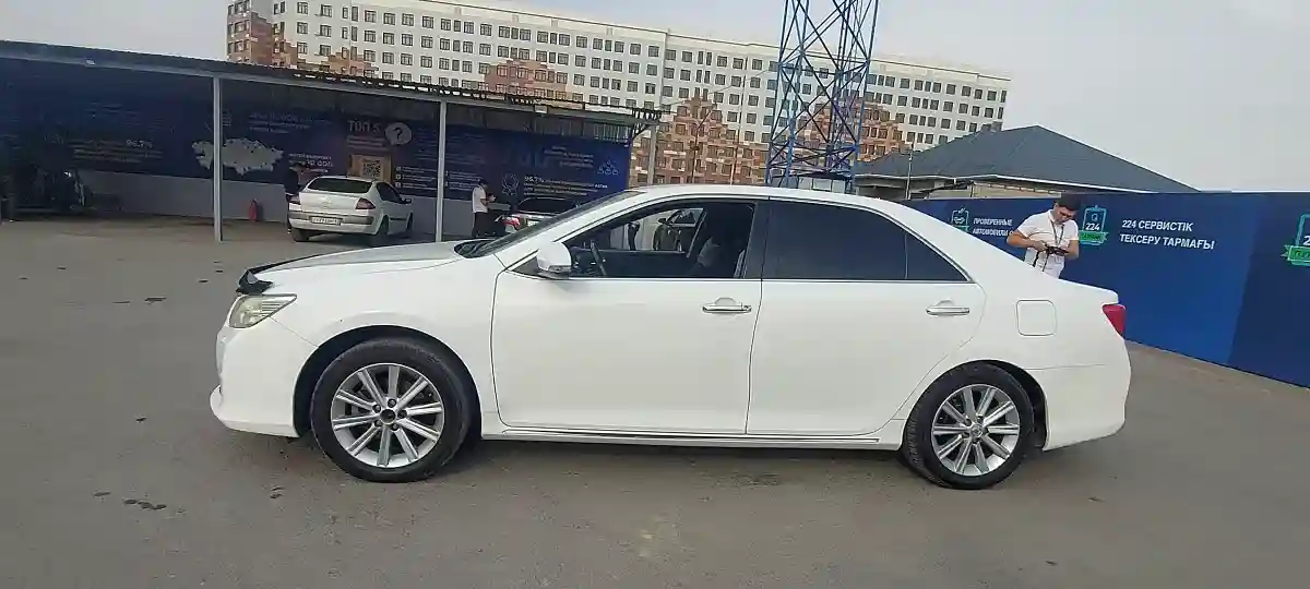 Toyota Camry 2011 года за 11 500 000 тг. в Шымкент