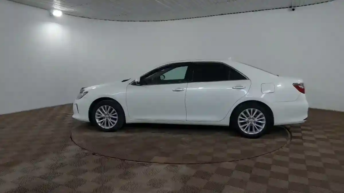 Toyota Camry 2014 года за 13 190 000 тг. в Шымкент