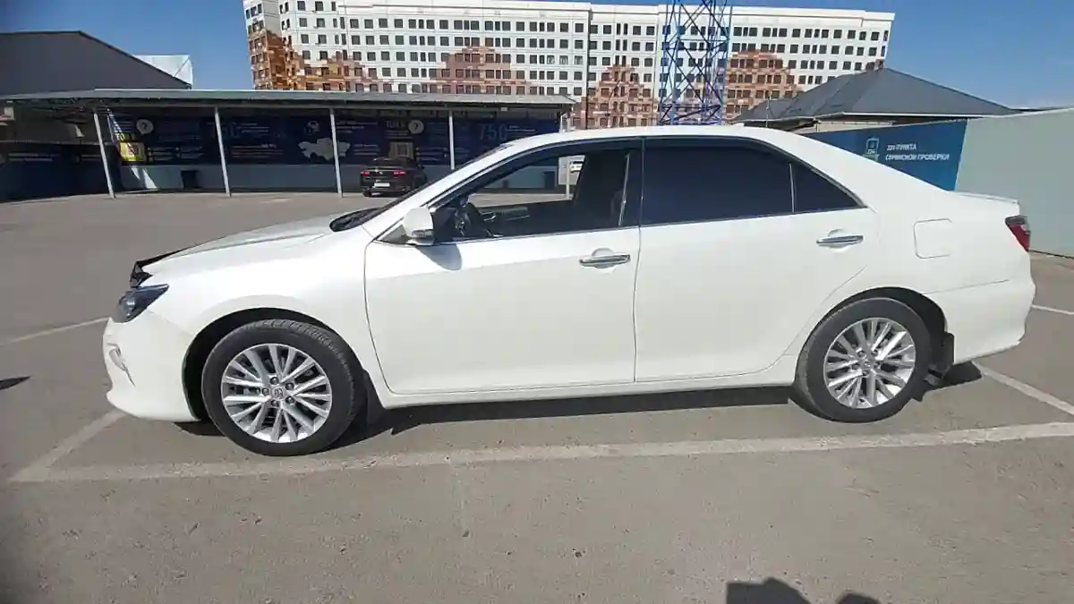 Toyota Camry 2014 года за 11 000 000 тг. в Шымкент