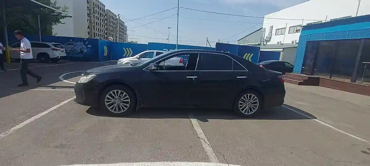 Toyota Camry 2014 года за 11 000 000 тг. в Алматы