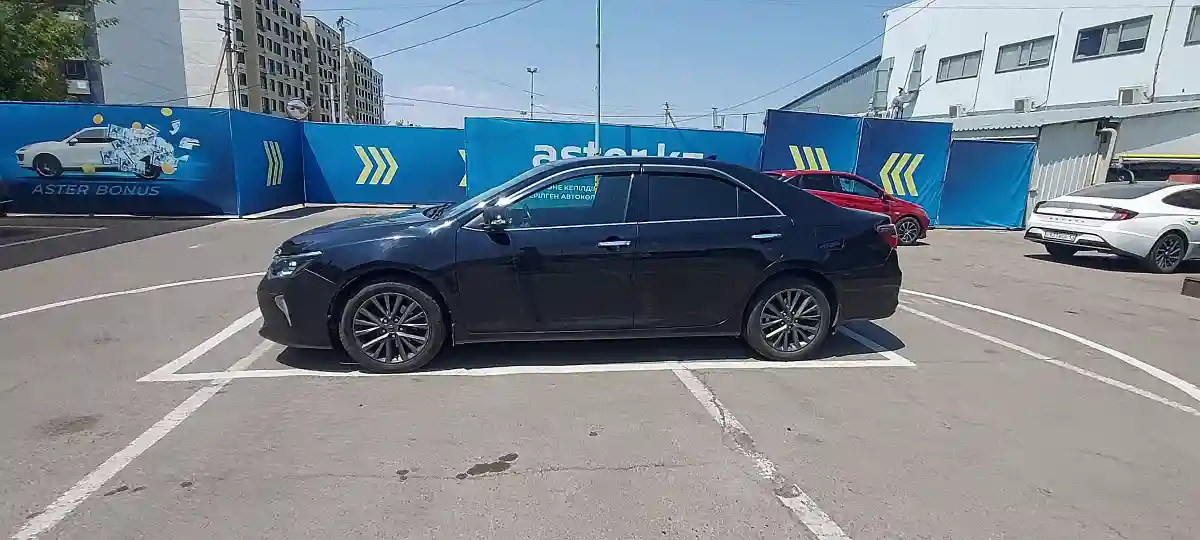 Toyota Camry 2016 года за 12 500 000 тг. в Алматы
