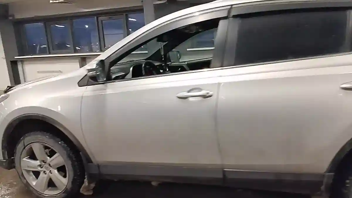 Toyota RAV4 2016 года за 11 500 000 тг. в Астана