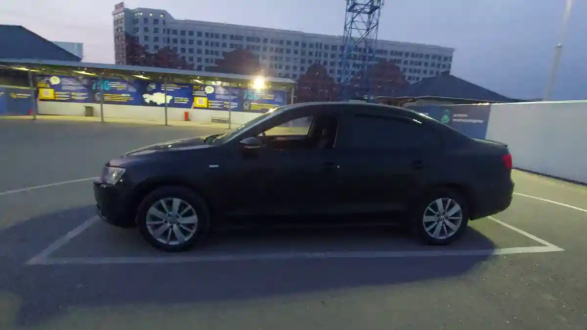 Volkswagen Jetta 2013 года за 5 500 000 тг. в Шымкент