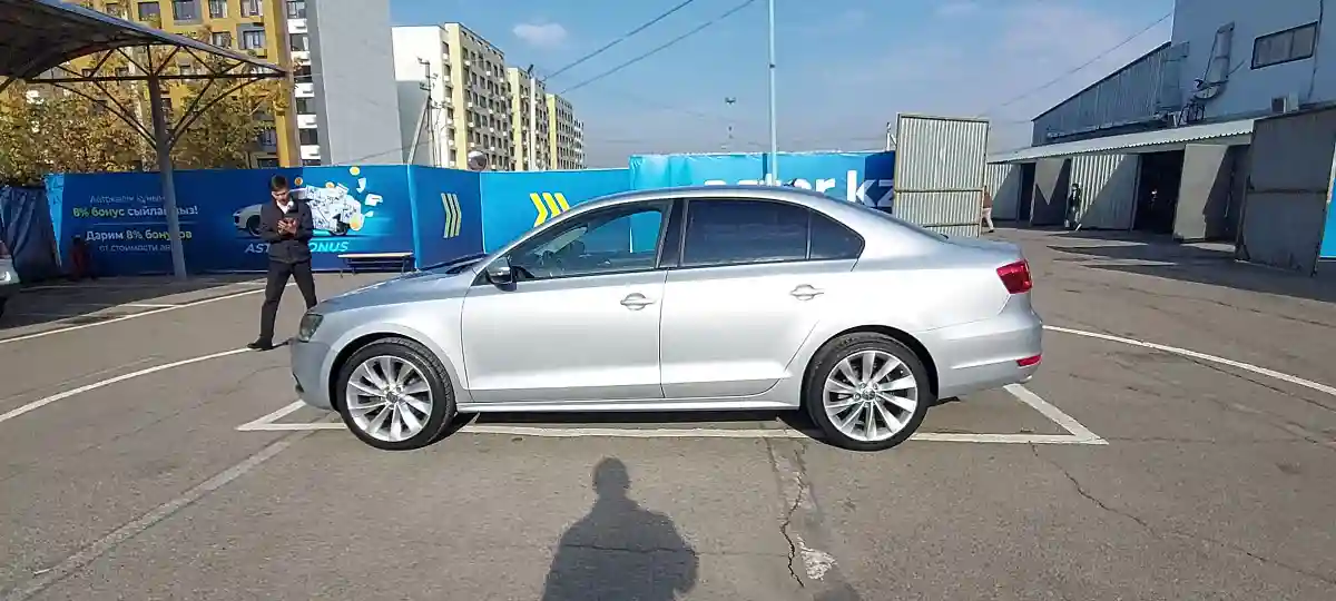 Volkswagen Jetta 2013 года за 6 000 000 тг. в Алматы