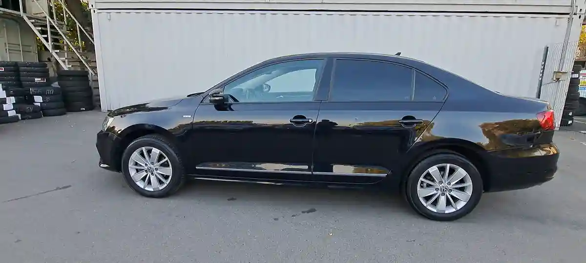 Volkswagen Jetta 2017 года за 7 890 000 тг. в Алматы