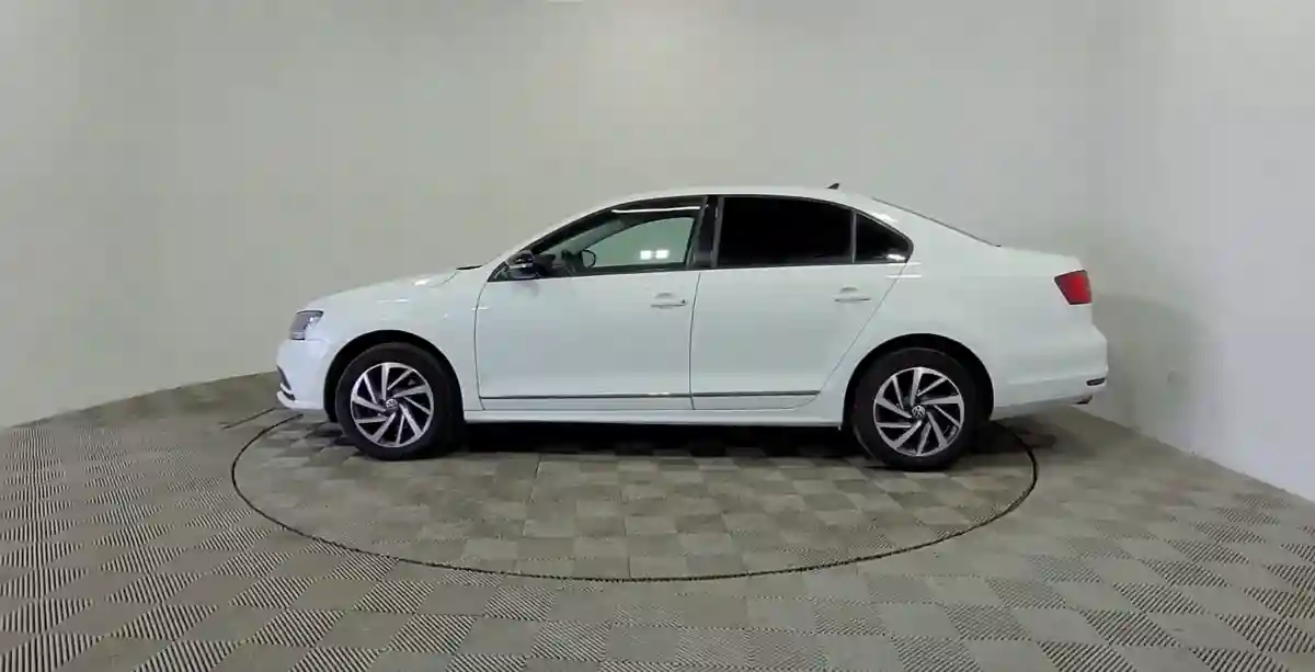 Volkswagen Jetta 2018 года за 7 050 000 тг. в Алматы