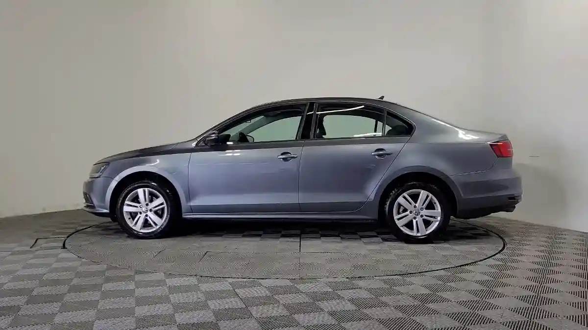 Volkswagen Jetta 2018 года за 7 890 000 тг. в Алматы