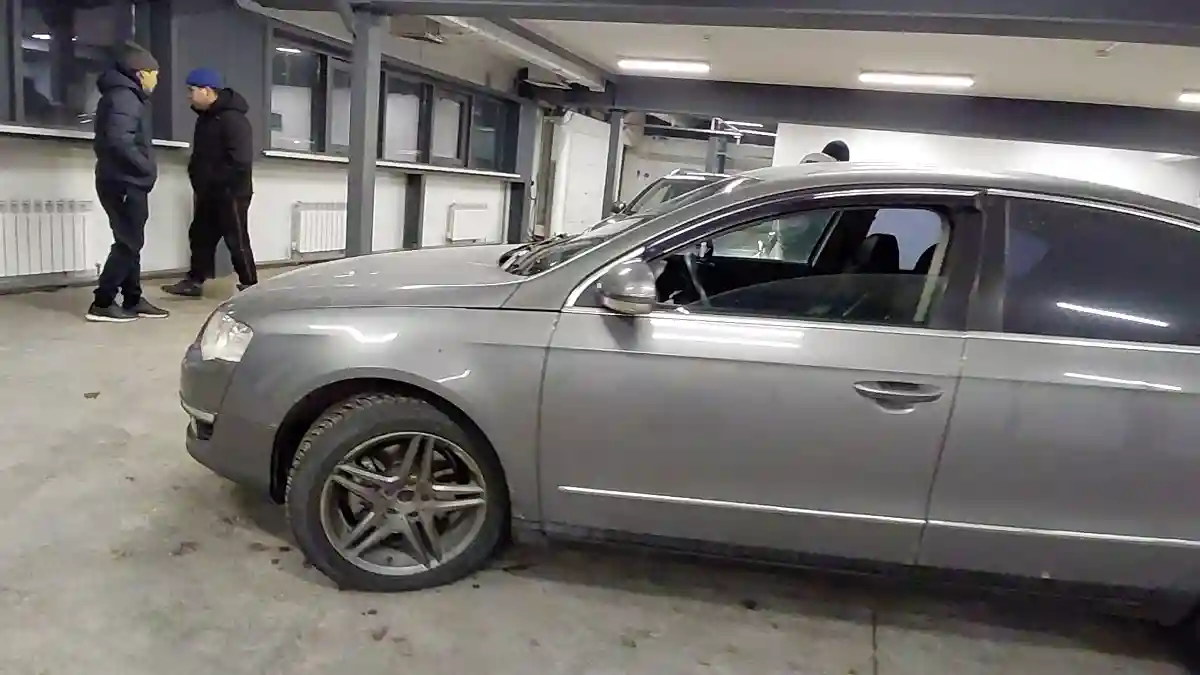 Volkswagen Passat 2008 года за 4 000 000 тг. в Астана