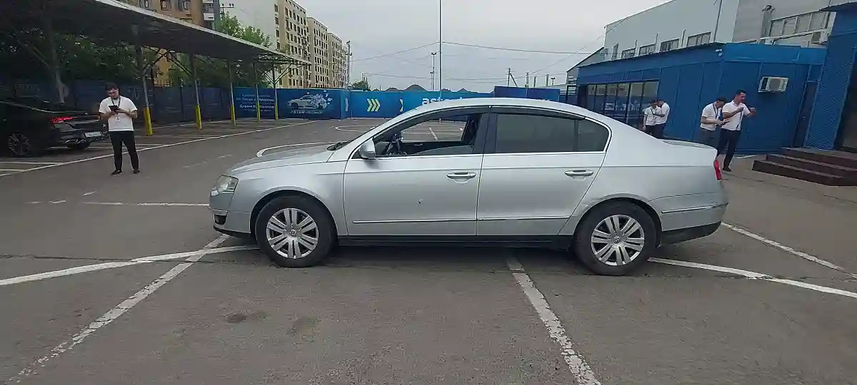 Volkswagen Passat 2010 года за 3 500 000 тг. в Алматы