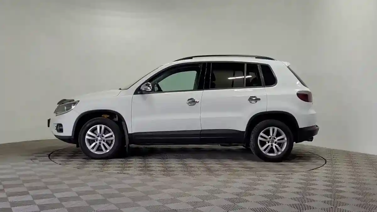 Volkswagen Tiguan 2015 года за 6 190 000 тг. в Алматы