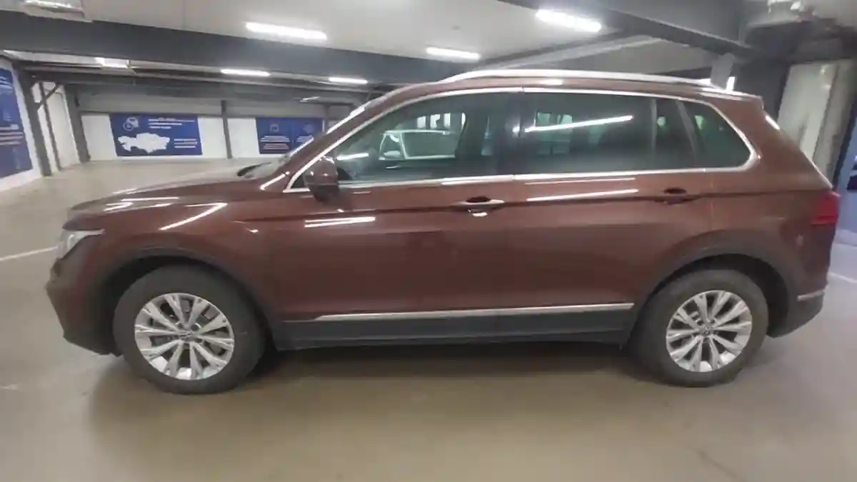 Volkswagen Tiguan 2021 года за 14 000 000 тг. в Астана
