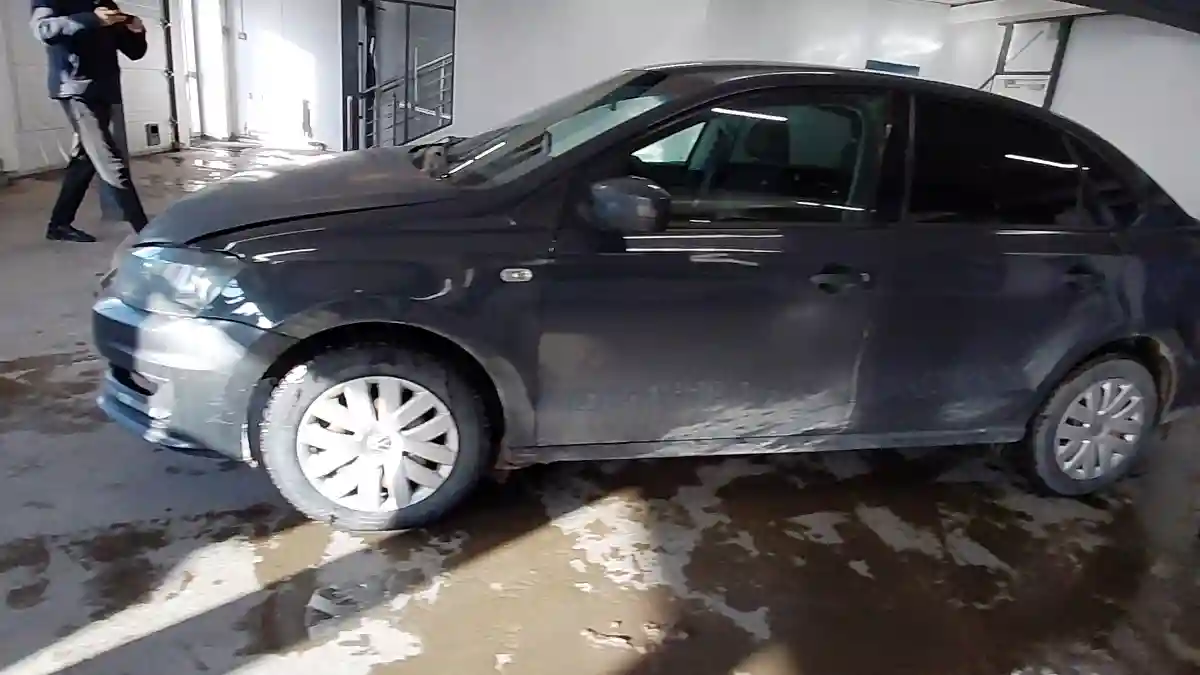 Volkswagen Polo 2012 года за 3 500 000 тг. в Астана