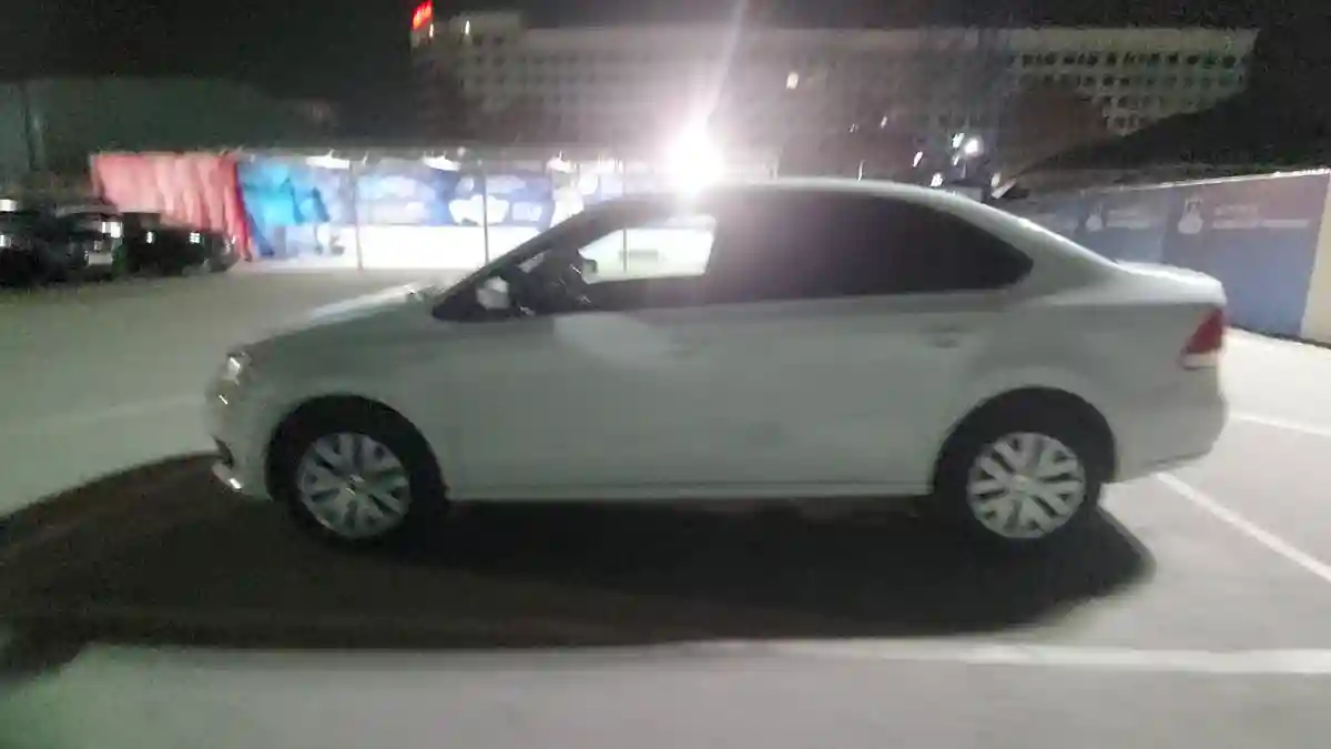 Volkswagen Polo 2014 года за 4 290 000 тг. в Шымкент