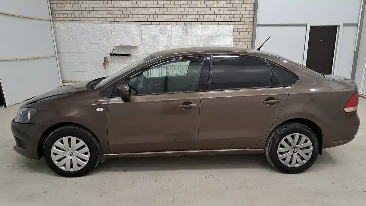 Volkswagen Polo 2014 года за 3 590 000 тг. в Актобе