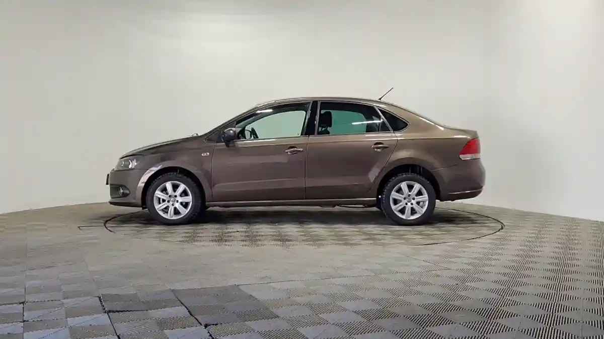 Volkswagen Polo 2014 года за 5 290 000 тг. в Алматы