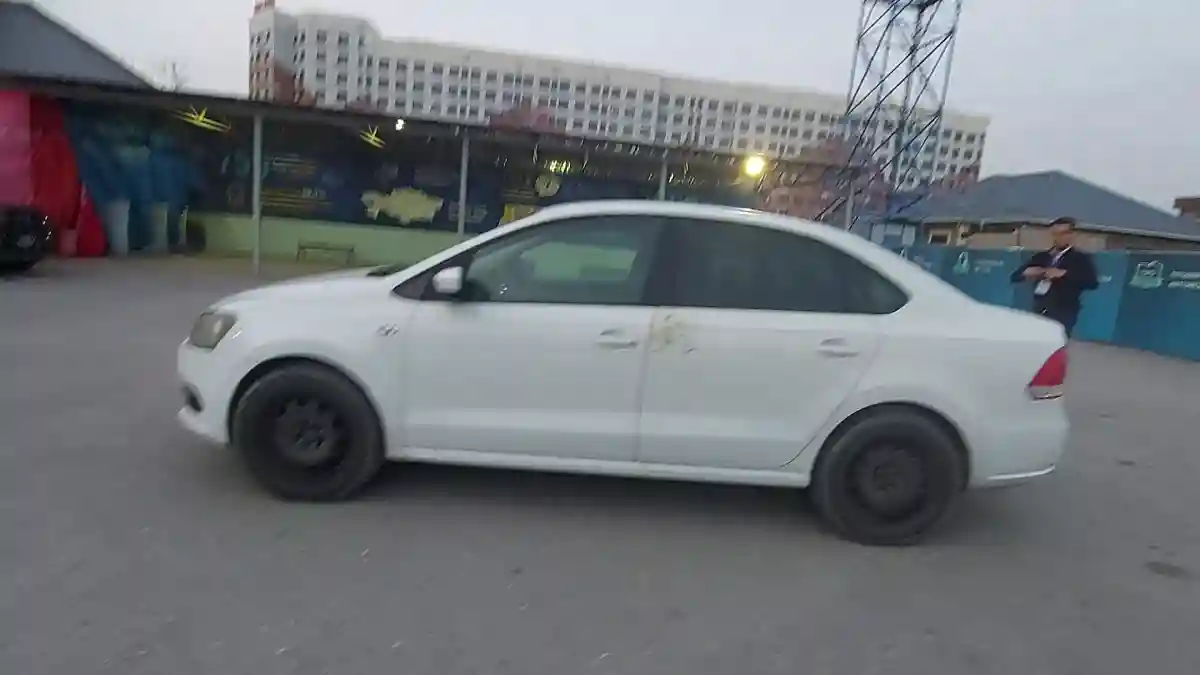 Volkswagen Polo 2014 года за 4 000 000 тг. в Шымкент