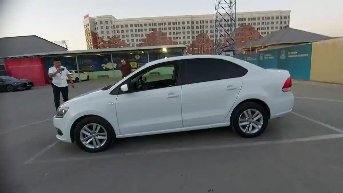 Volkswagen Polo 2014 года за 5 590 000 тг. в Шымкент