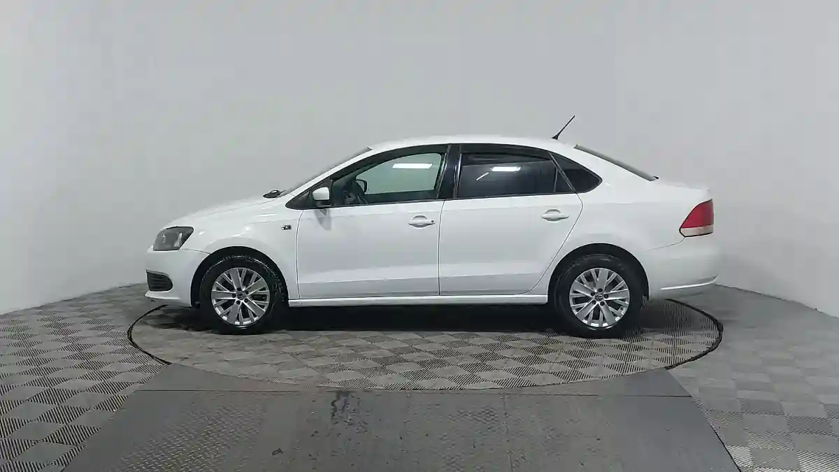 Volkswagen Polo 2014 года за 4 290 000 тг. в Астана