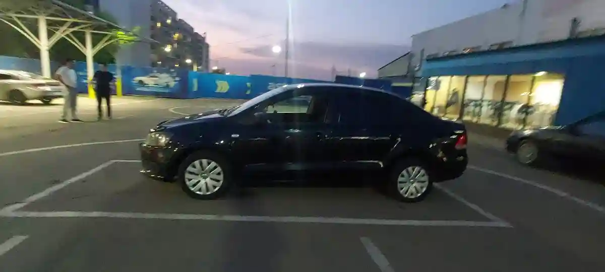 Volkswagen Polo 2014 года за 5 699 000 тг. в Алматы