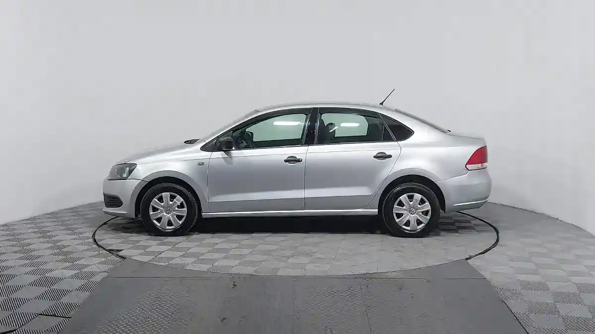 Volkswagen Polo 2014 года за 3 590 000 тг. в Астана