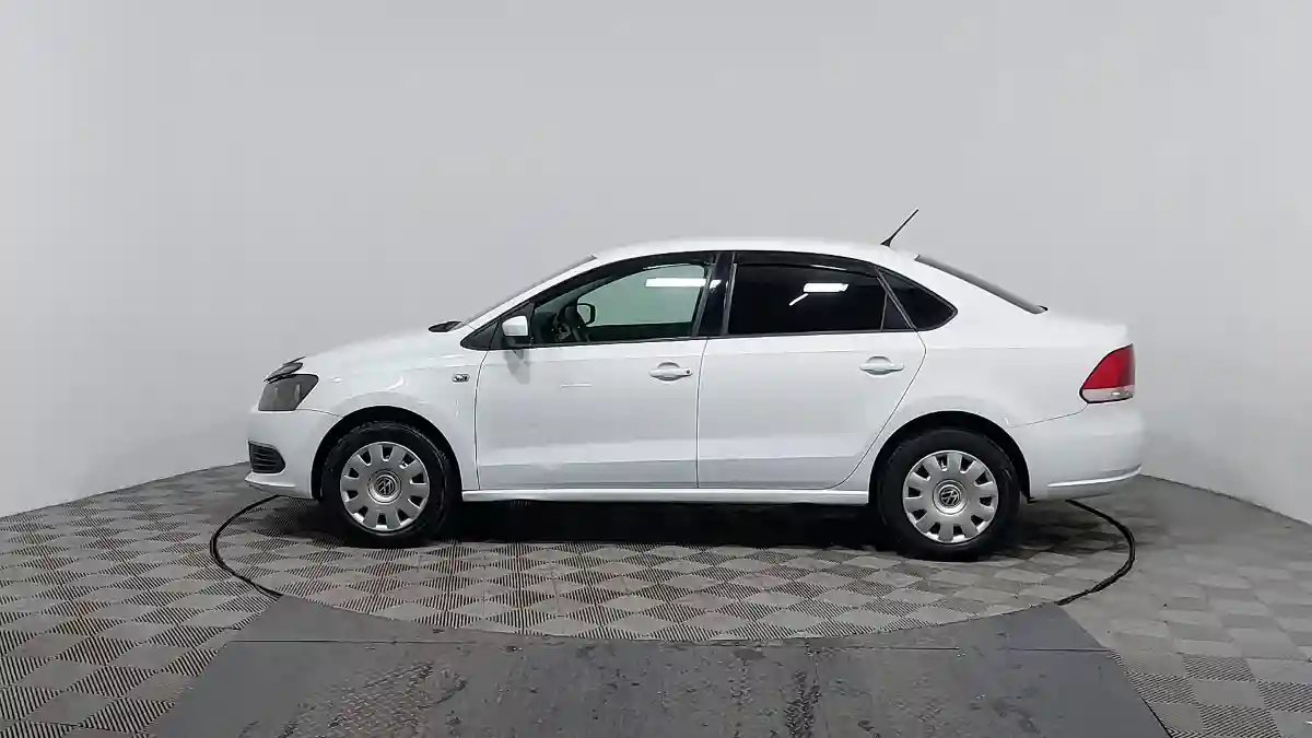 Volkswagen Polo 2014 года за 3 716 800 тг. в Астана