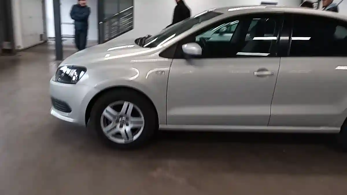 Volkswagen Polo 2015 года за 5 100 000 тг. в Астана