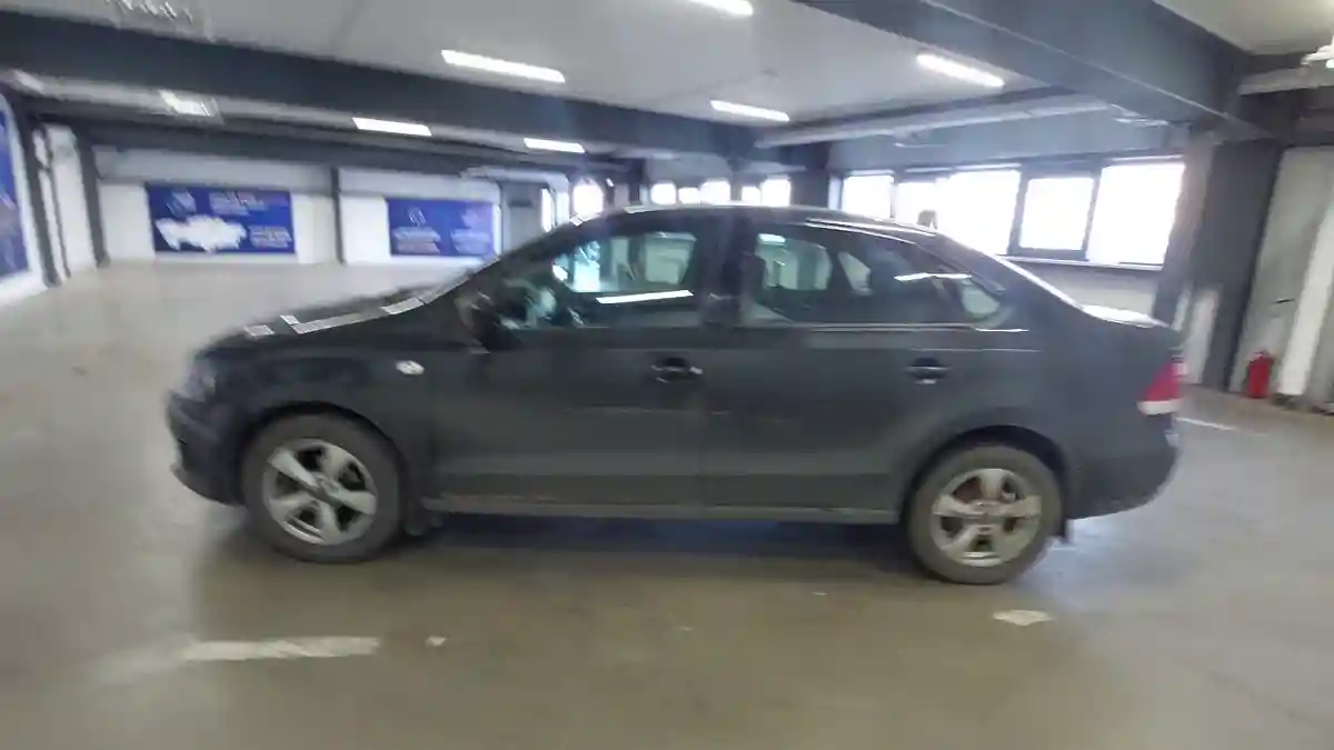 Volkswagen Polo 2015 года за 3 000 000 тг. в Астана