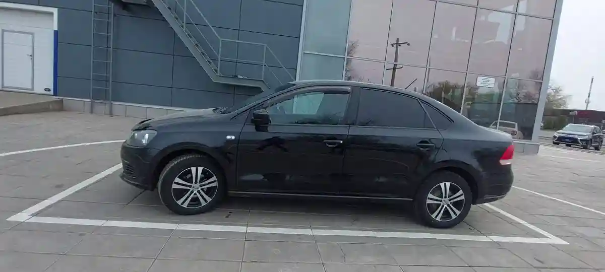 Volkswagen Polo 2015 года за 6 500 000 тг. в Уральск