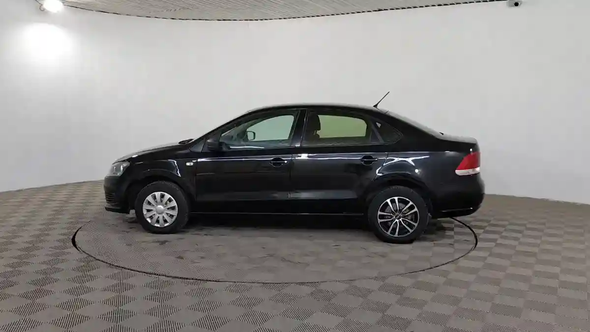 Volkswagen Polo 2015 года за 4 190 000 тг. в Шымкент