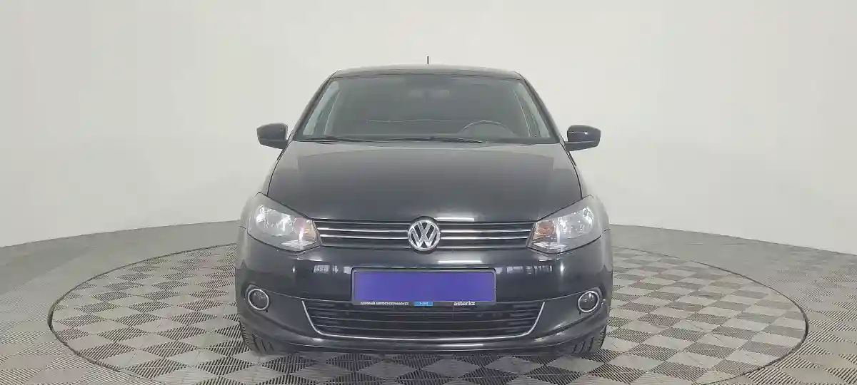 Volkswagen Polo 2015 года за 6 510 000 тг. в Караганда