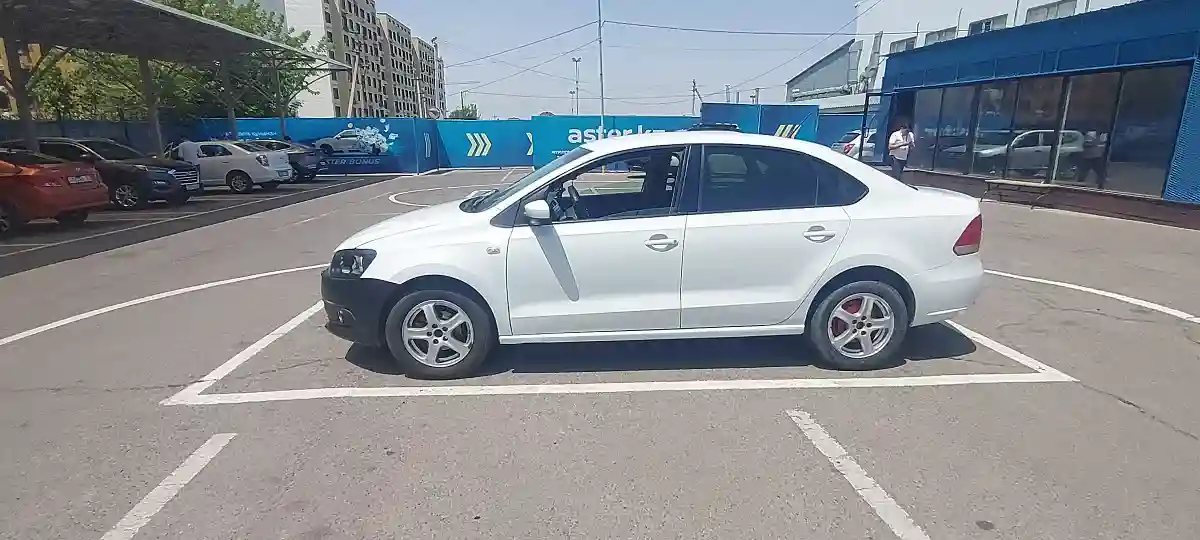Volkswagen Polo 2015 года за 3 200 000 тг. в Алматы