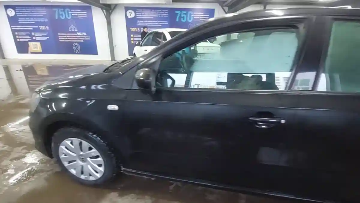 Volkswagen Polo 2015 года за 5 500 000 тг. в Астана