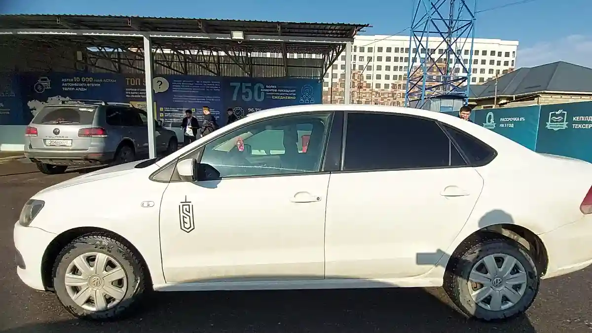 Volkswagen Polo 2015 года за 4 200 000 тг. в Шымкент