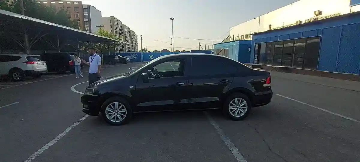 Volkswagen Polo 2015 года за 7 000 000 тг. в Алматы