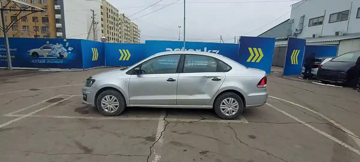 Volkswagen Polo 2015 года за 3 400 000 тг. в Алматы