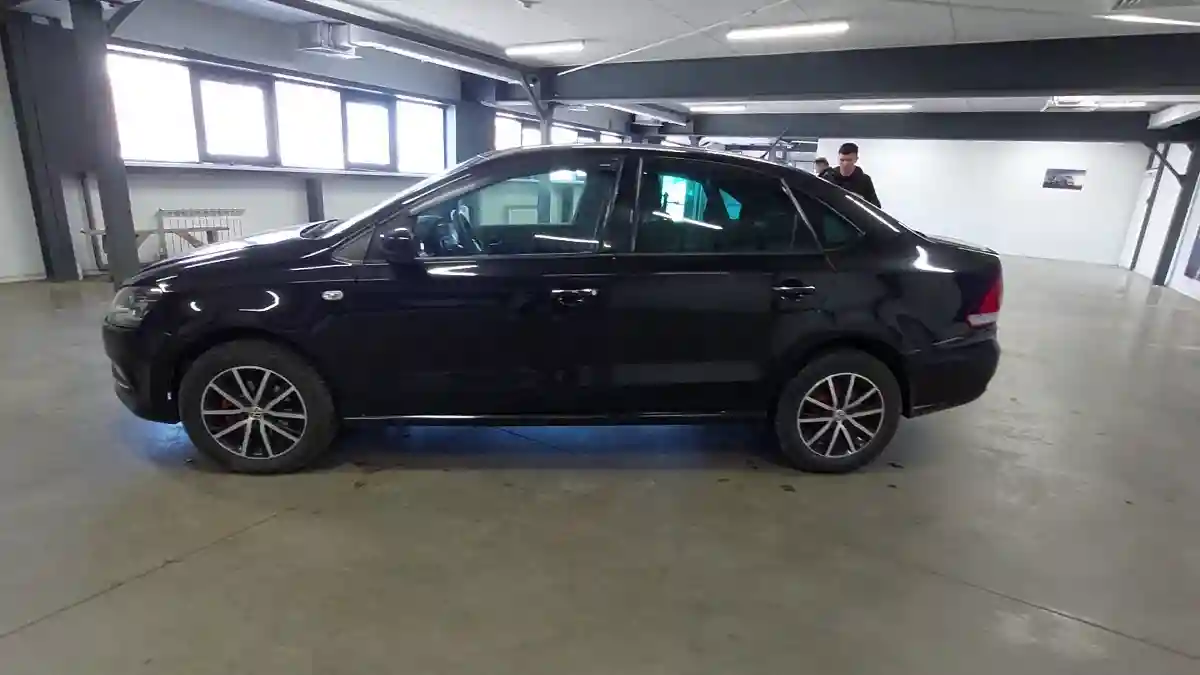 Volkswagen Polo 2015 года за 4 200 000 тг. в Астана