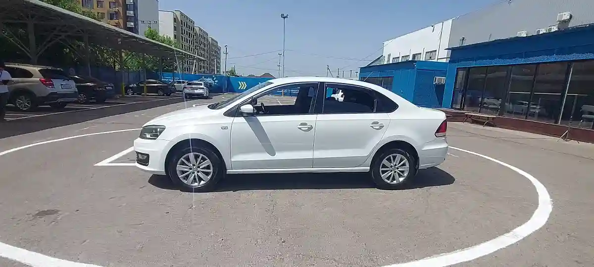 Volkswagen Polo 2015 года за 6 500 000 тг. в Алматы