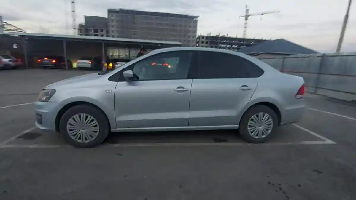 Volkswagen Polo 2015 года за 6 060 000 тг. в Шымкент