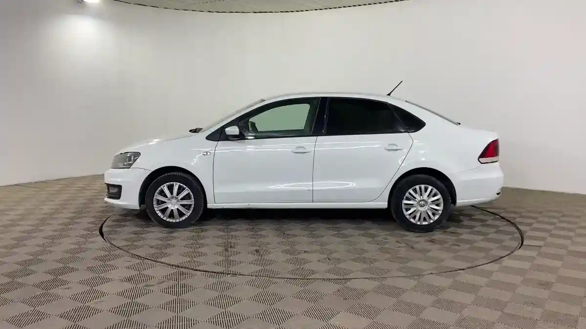 Volkswagen Polo 2015 года за 4 990 000 тг. в Шымкент