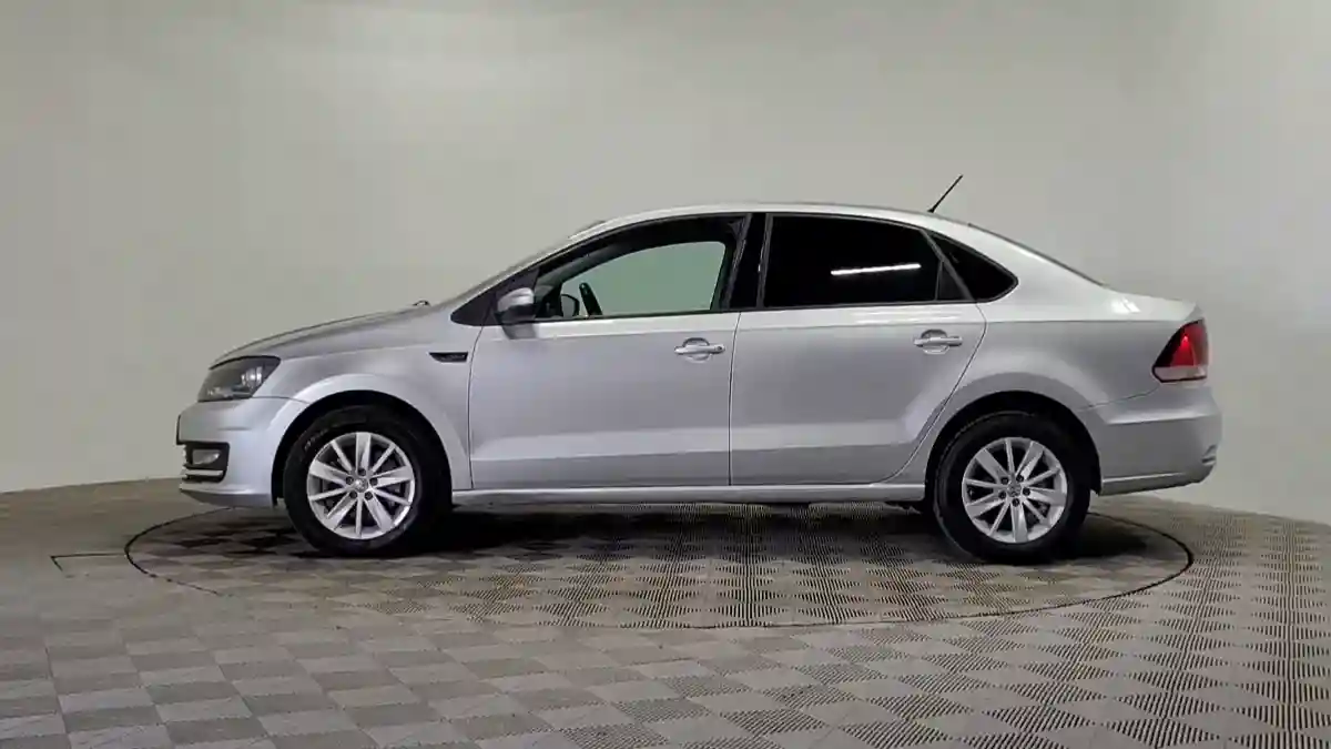 Volkswagen Polo 2016 года за 5 590 000 тг. в Алматы