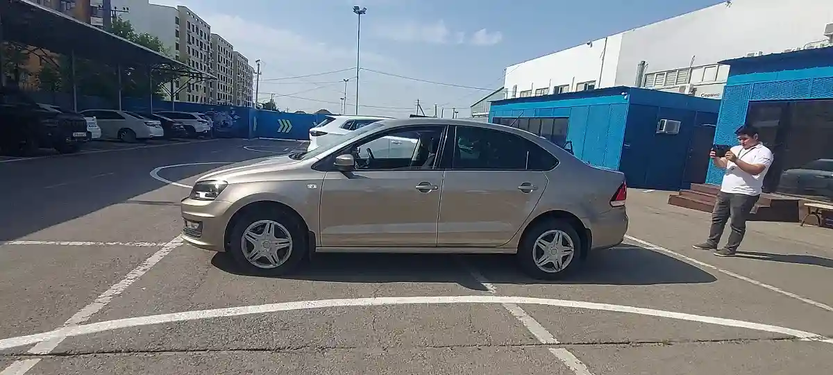 Volkswagen Polo 2016 года за 5 000 000 тг. в Алматы