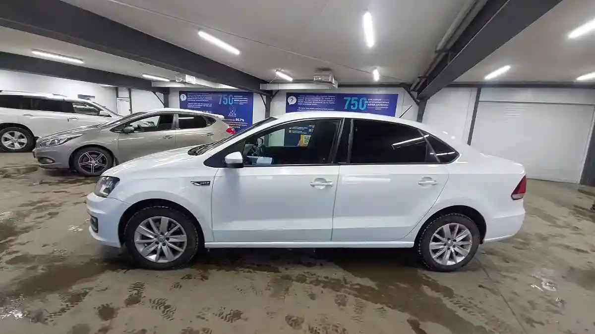 Volkswagen Polo 2016 года за 4 800 000 тг. в Астана