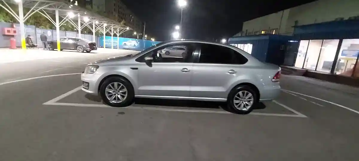 Volkswagen Polo 2016 года за 5 800 000 тг. в Алматы